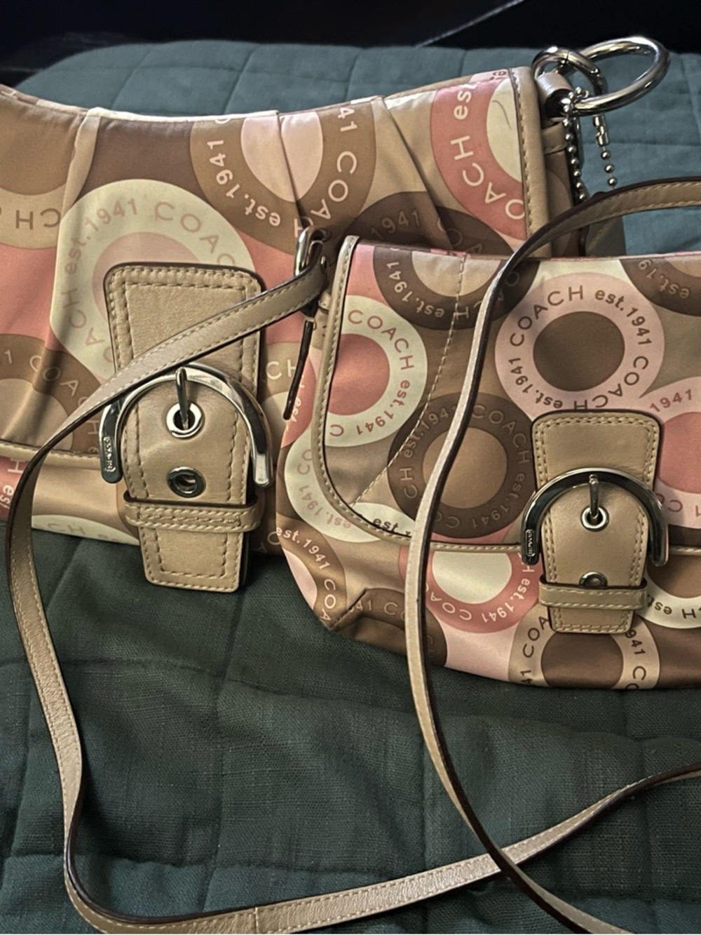 👛250-Coach Pink and Tan Signature Circle Crossbody Duo
